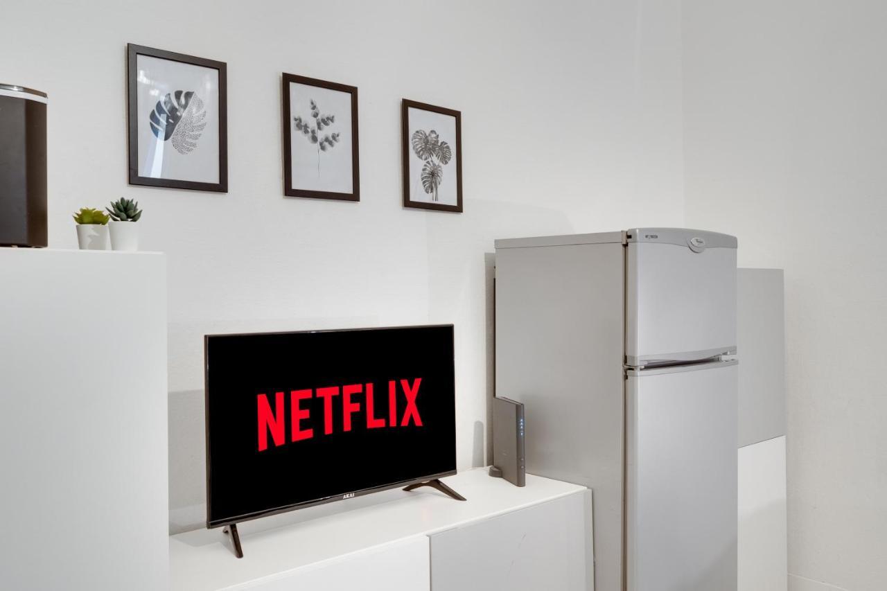 Comfy Apartment Milano Esterno foto